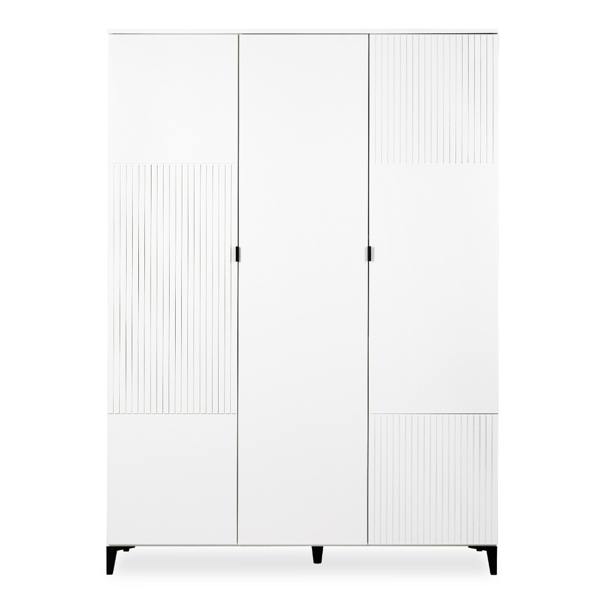 Babykamer Mia: Ledikant, Commode en 3-Deurskast