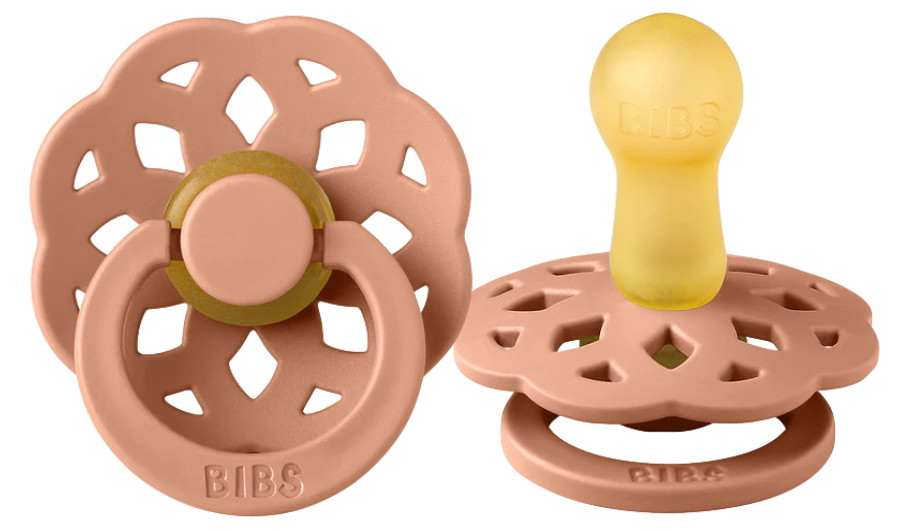 Bibs Boheme Peach 6-18 mnd Fopspeen