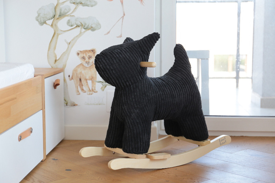 Label Label Hond Zwart Hobbeldier