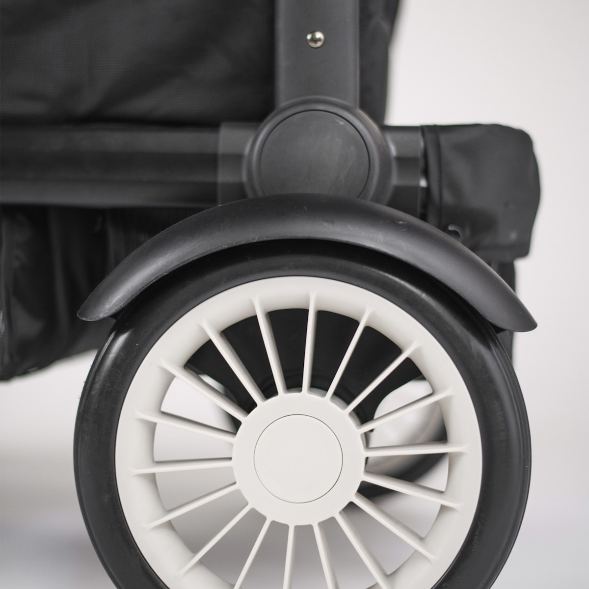 BabyGo Cozy Rider Black Luxe Kinder Bolderkar