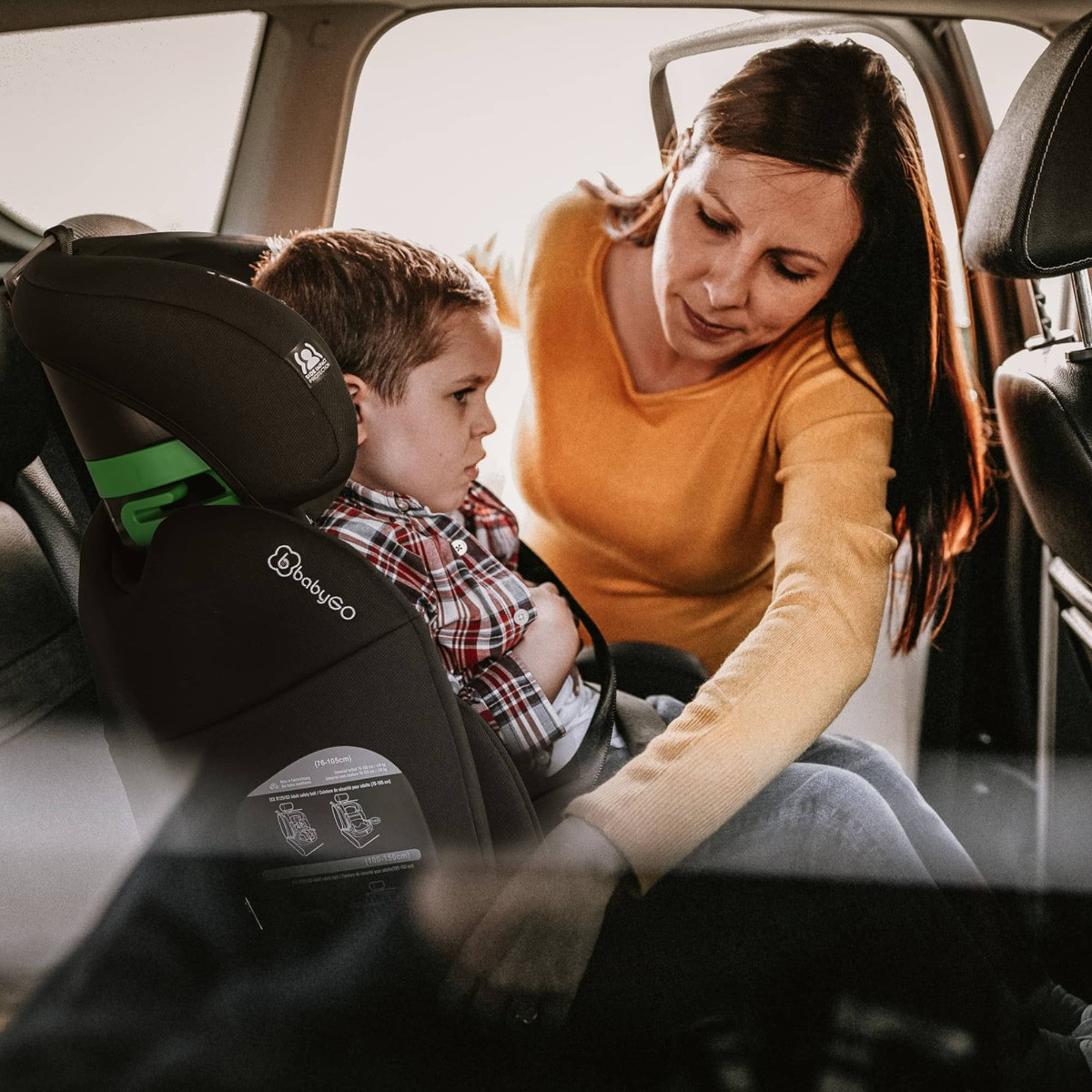 Weekendaanbieding: BabyGo Lumo Black 76-150 cm i-Size Autostoel