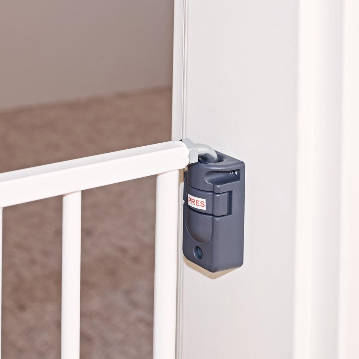 Babygo Safety BabySecure Wallfix White Traphek