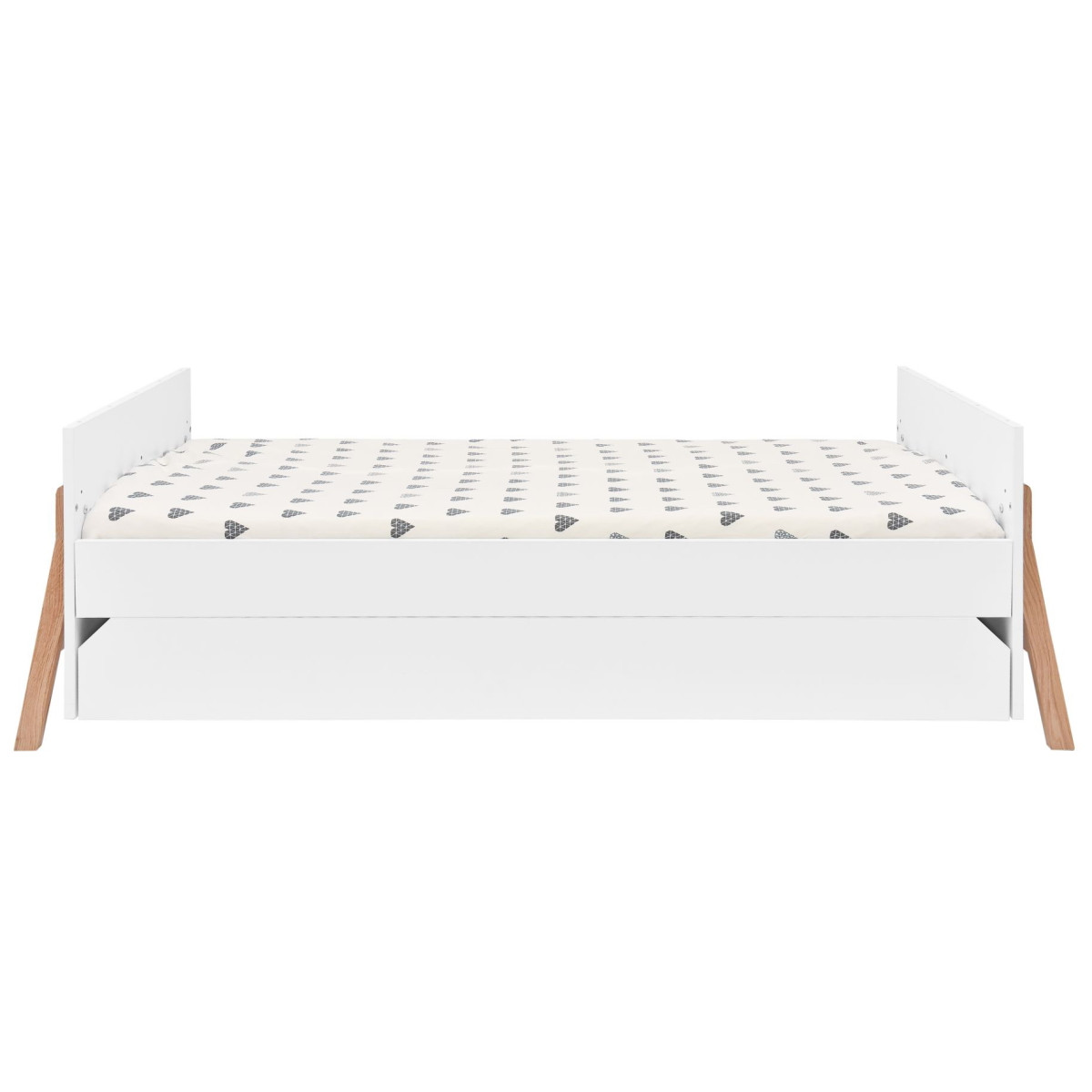 Bellamy Lotta Snow Babykamer: Ledikant/Juniorbed en Commode met 6 lades
