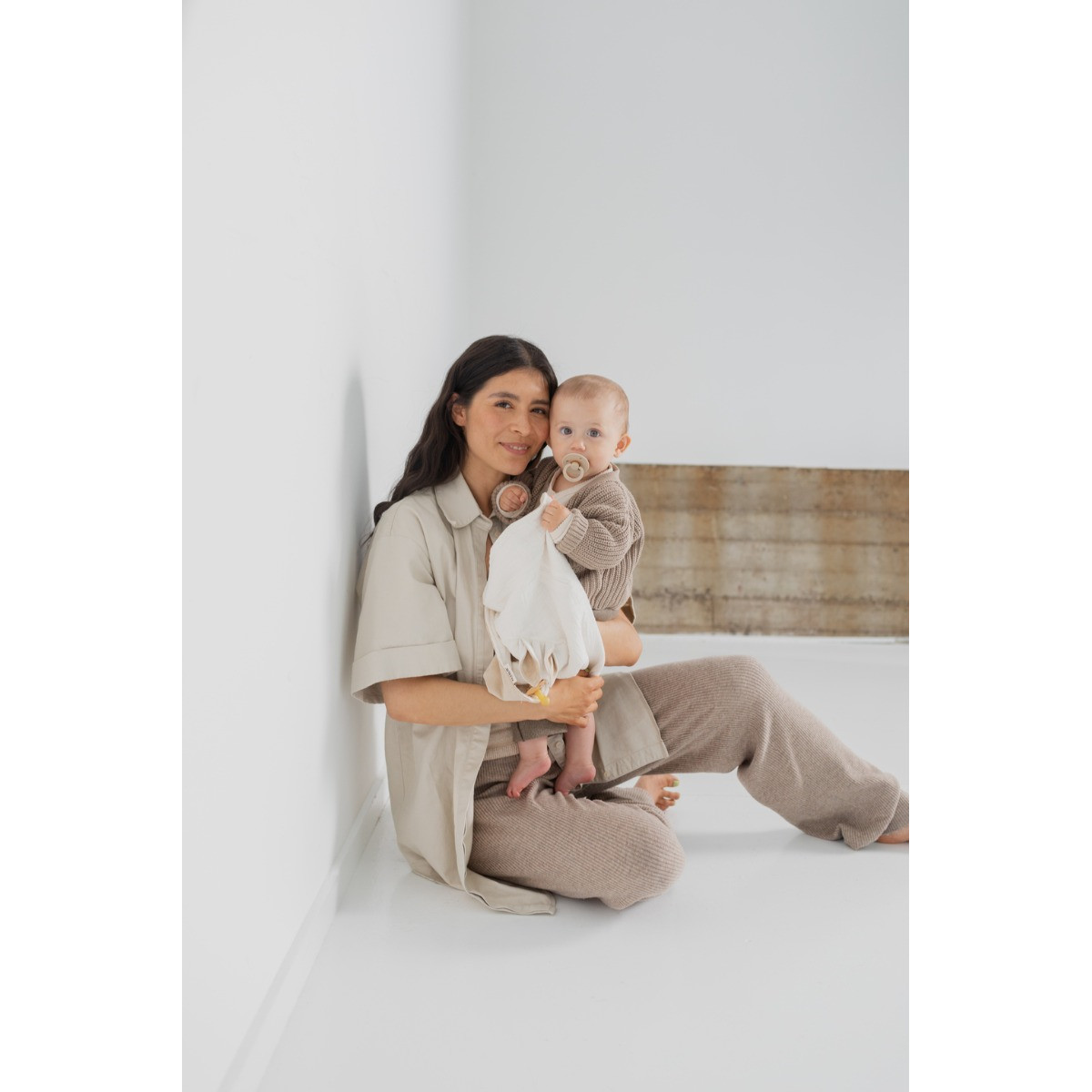 Bibs Ivory 6-18 mnd Fopspeen