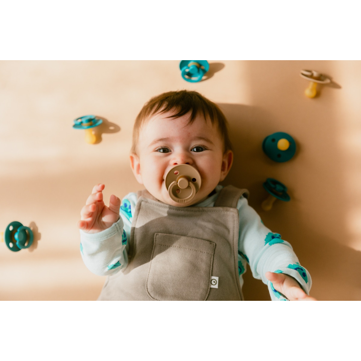 Bibs Taupe 0-6 mnd Fopspeen