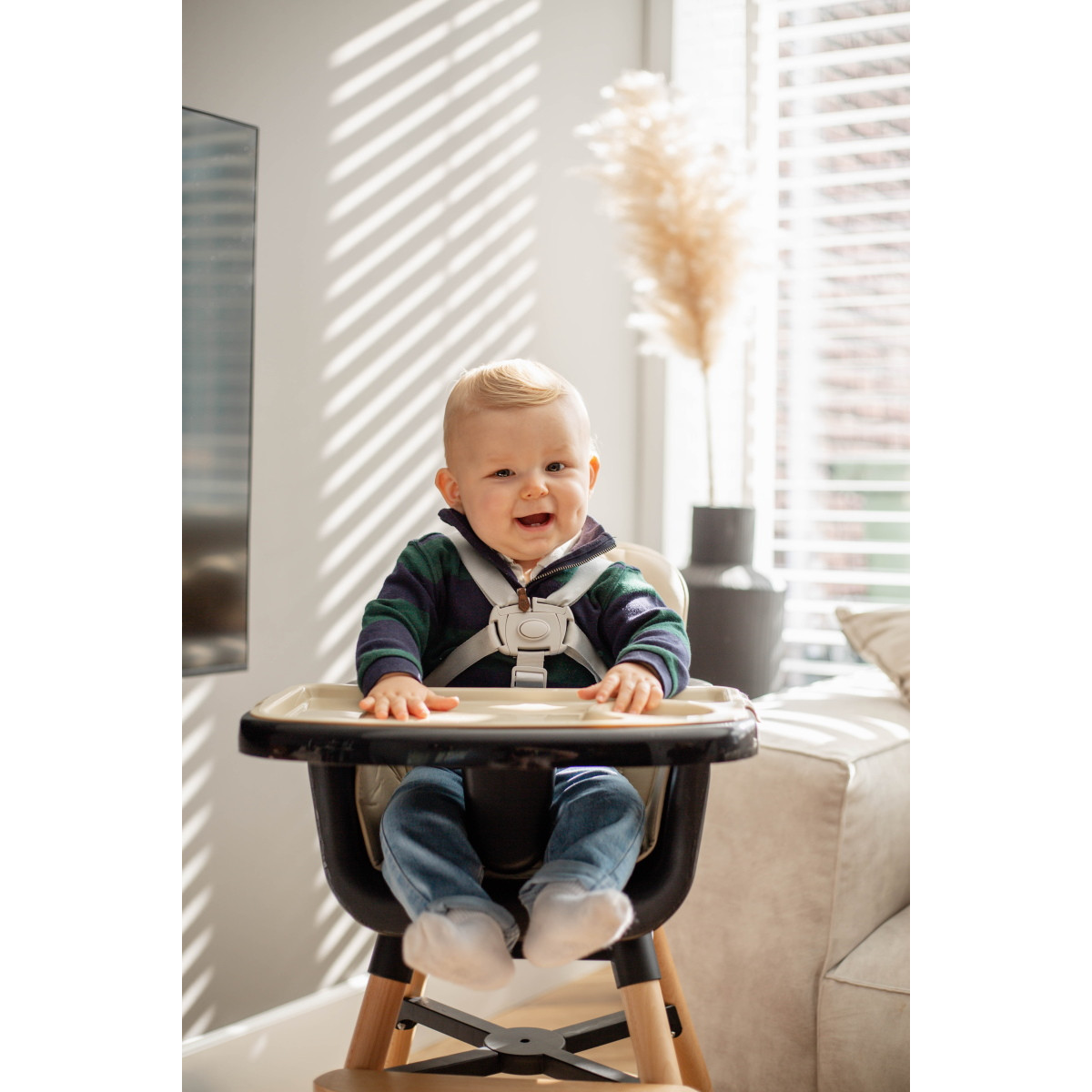 Ding Daily Black Houten Kinderstoel