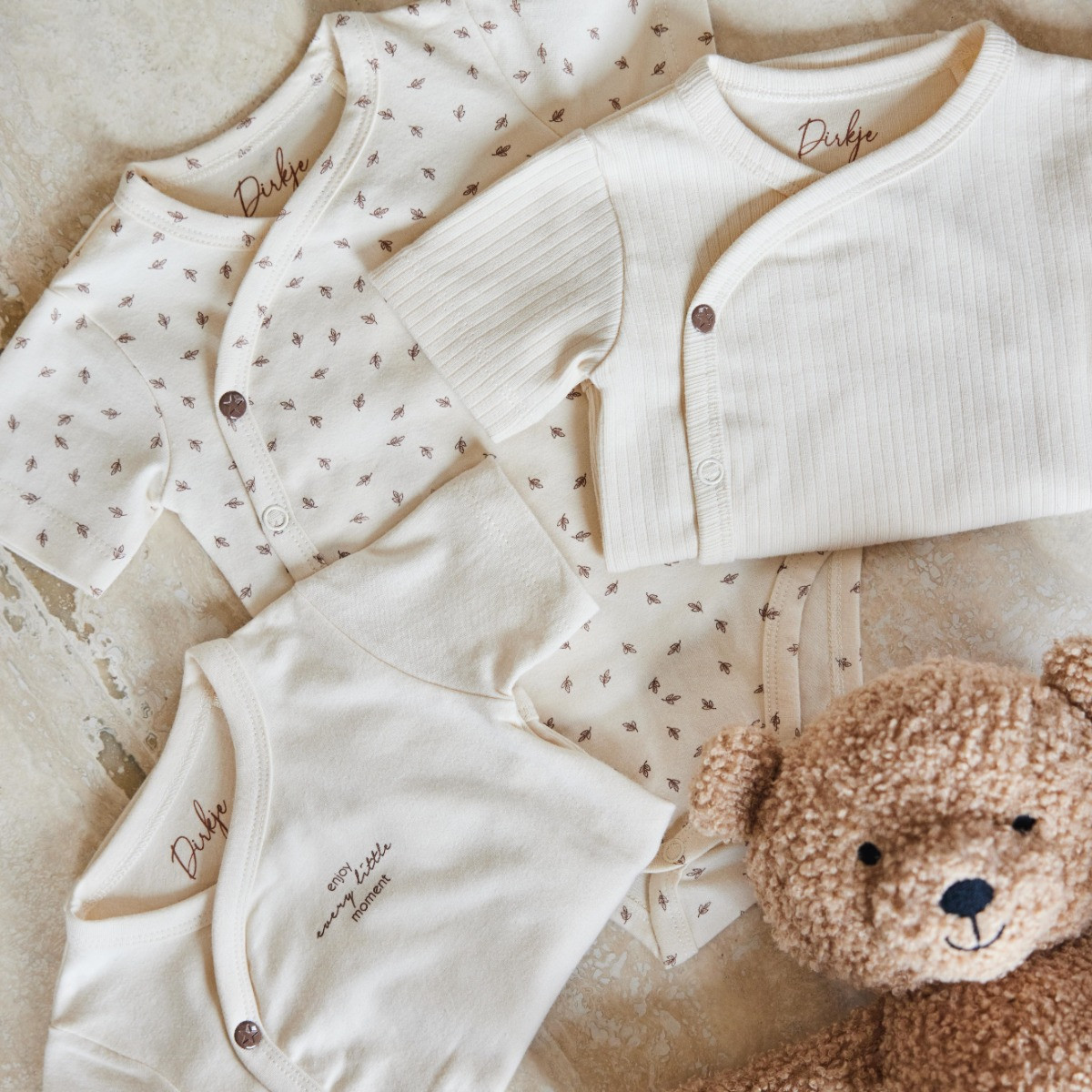 Dirkje Organic Off White Maat 62/68 2-laags Overslag Romper 3 st.