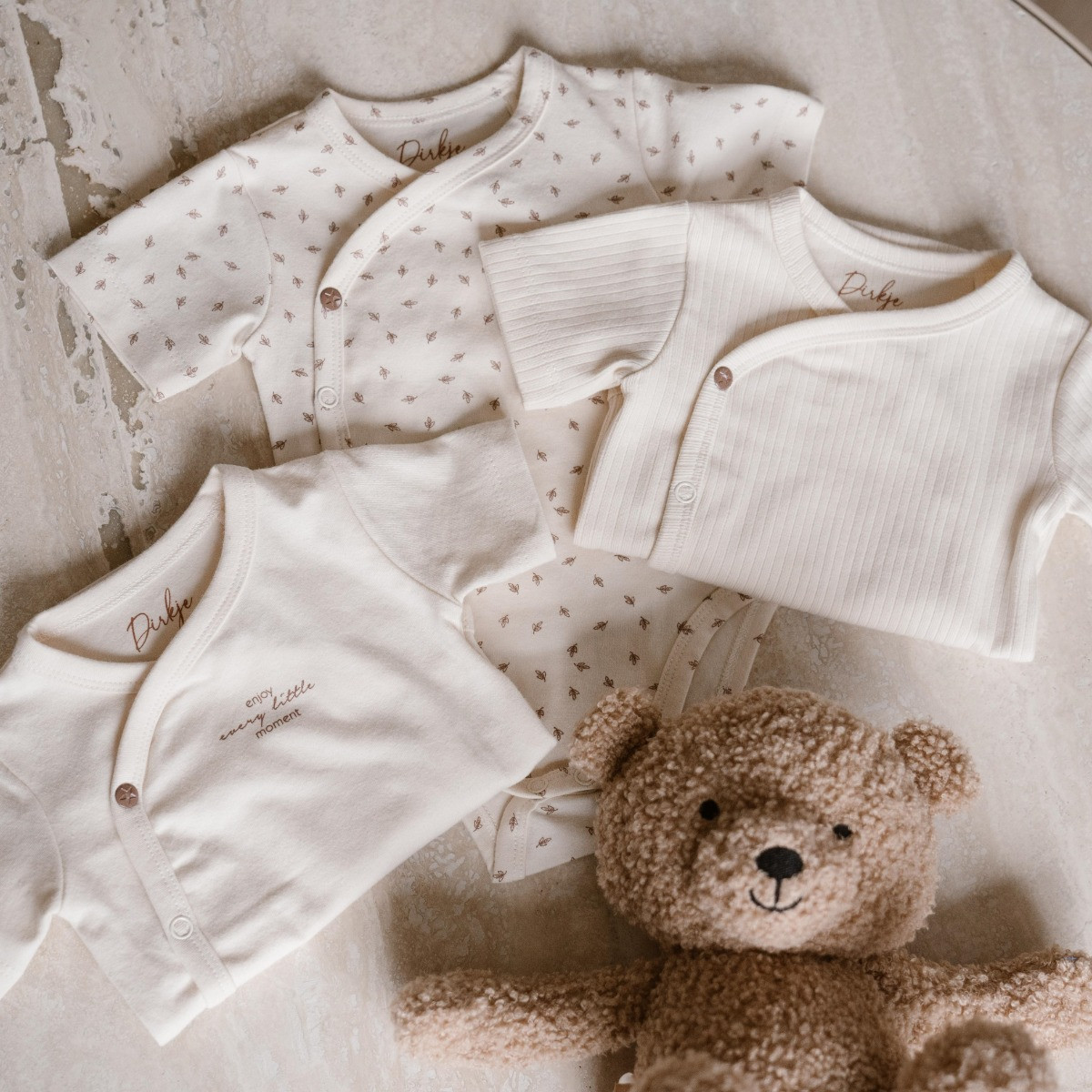 Dirkje Organic Off White Maat 62/68 2-laags Overslag Romper 3 st.