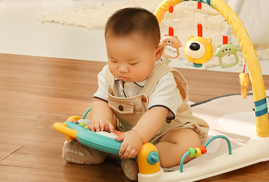 Eco Toys Cute Bear Groen Multifunctioneel Speelkleed met Speelboog