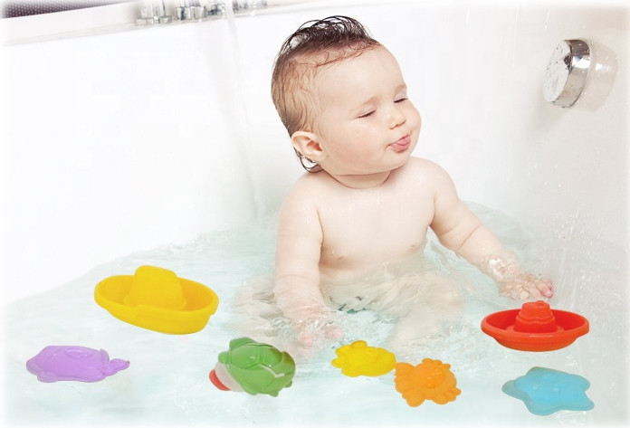 Eco Toys Penguin Badspeeltjeshouder incl. 7 Speeltjes