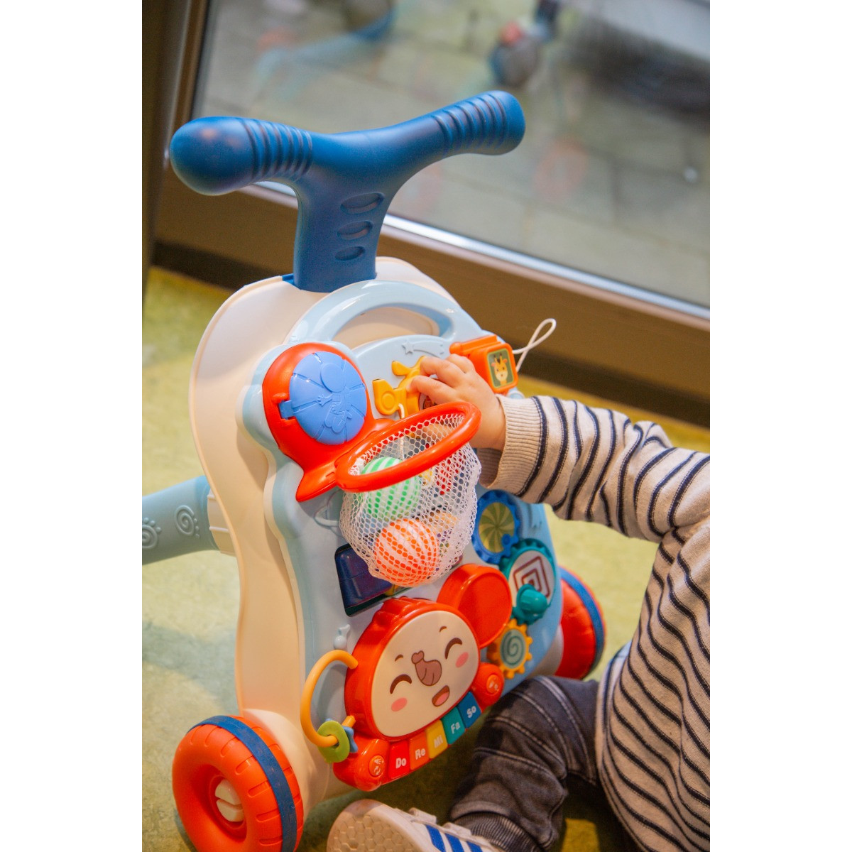 Eco Toys Study Desk Walker Yellow Loopwagen