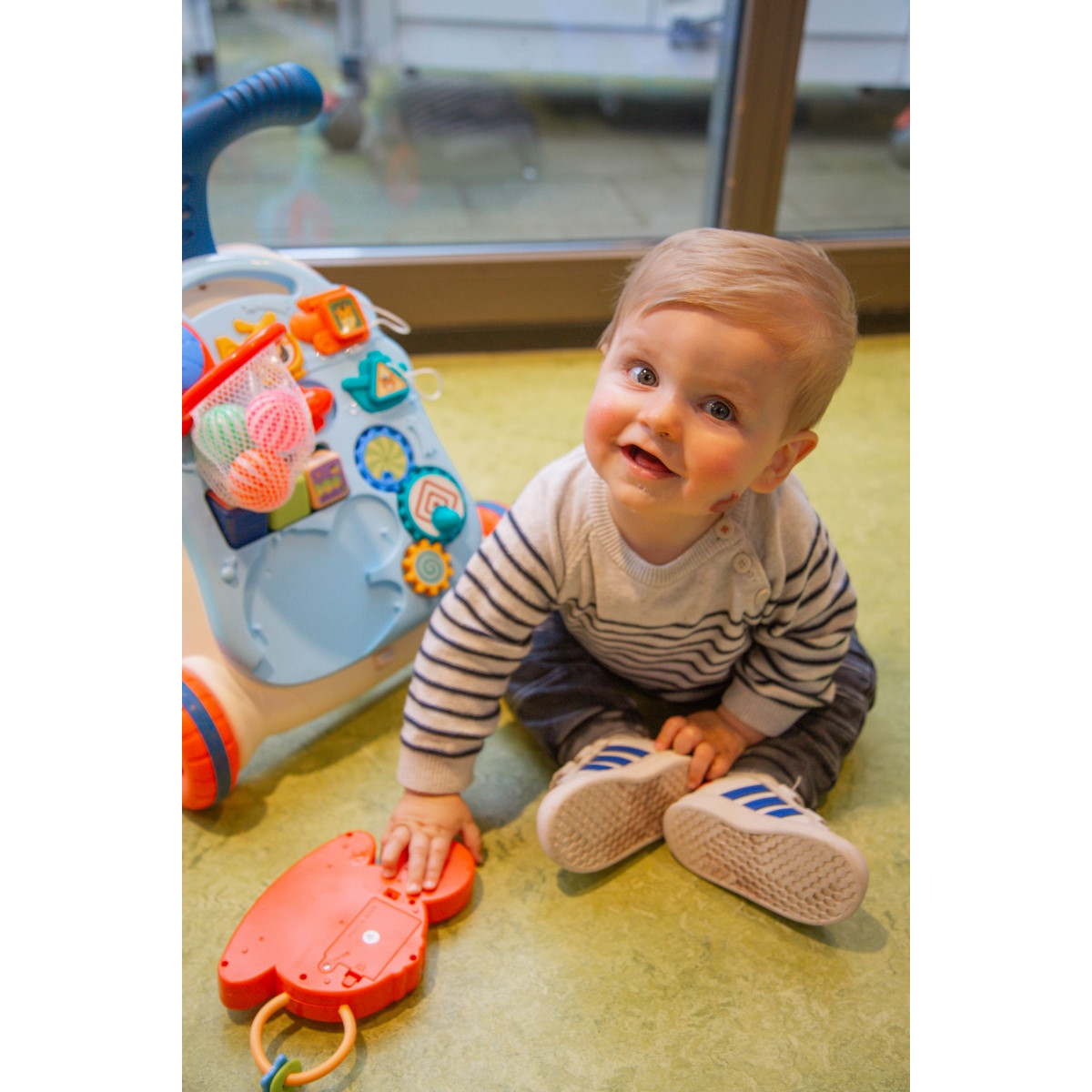 Eco Toys Study Desk Walker Blue Loopwagen