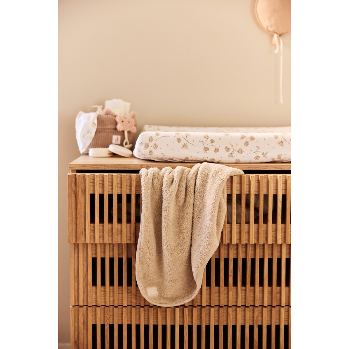 Jollein Basic Jersey/Sherpa Warm Sand 75 x 100 cm Wiegdeken