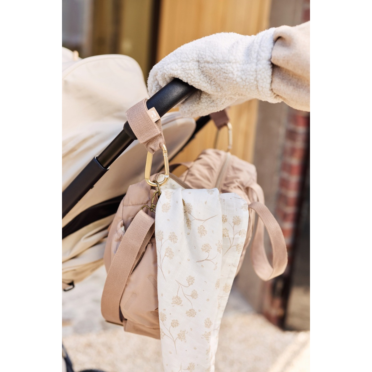 Jollein Milky Coffee Tassenhaak voor Kinderwagen