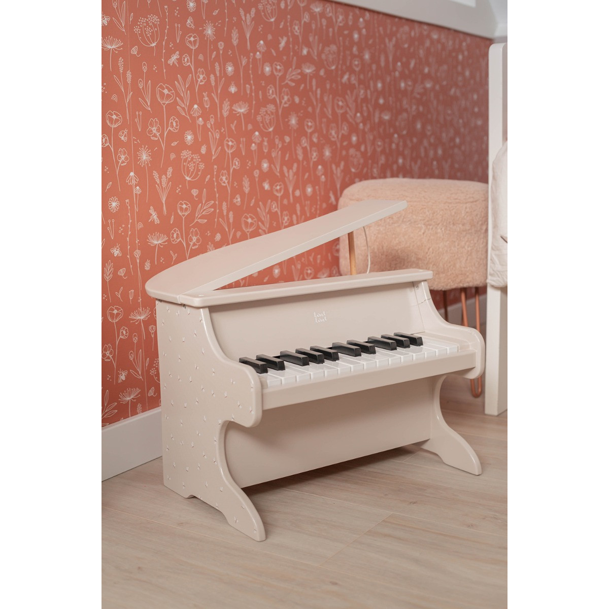 Label Label Nougat Houten Piano