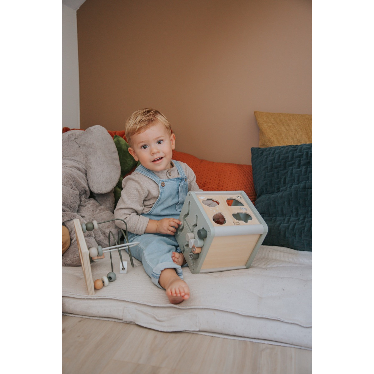 Label Label Olijfgroen Houten Activiteitenkubus