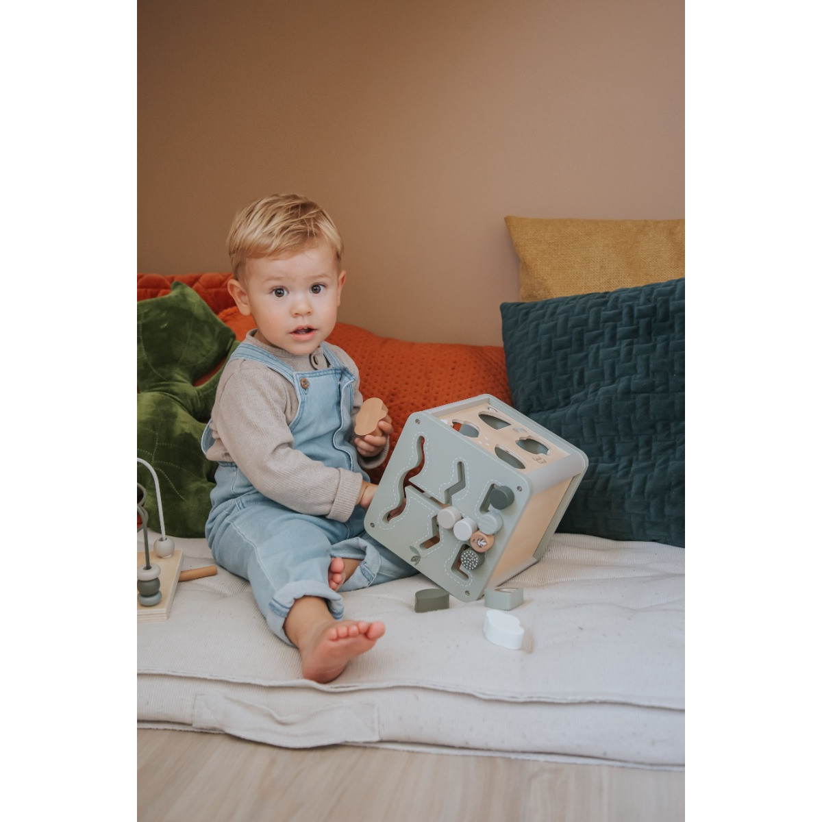 Label Label Olijfgroen Houten Activiteitenkubus