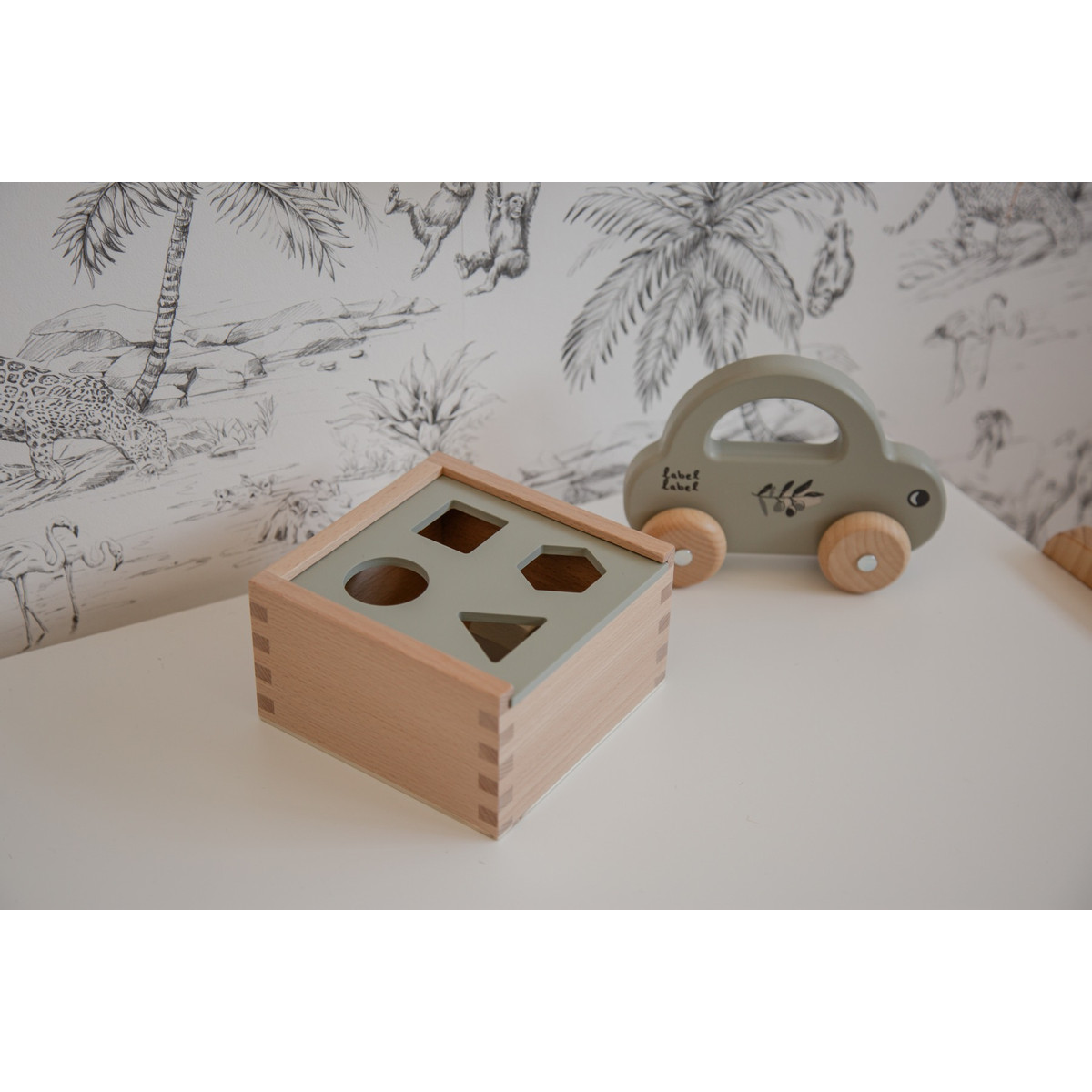 Label Label Olijfgroen Houten Speelgoed Auto