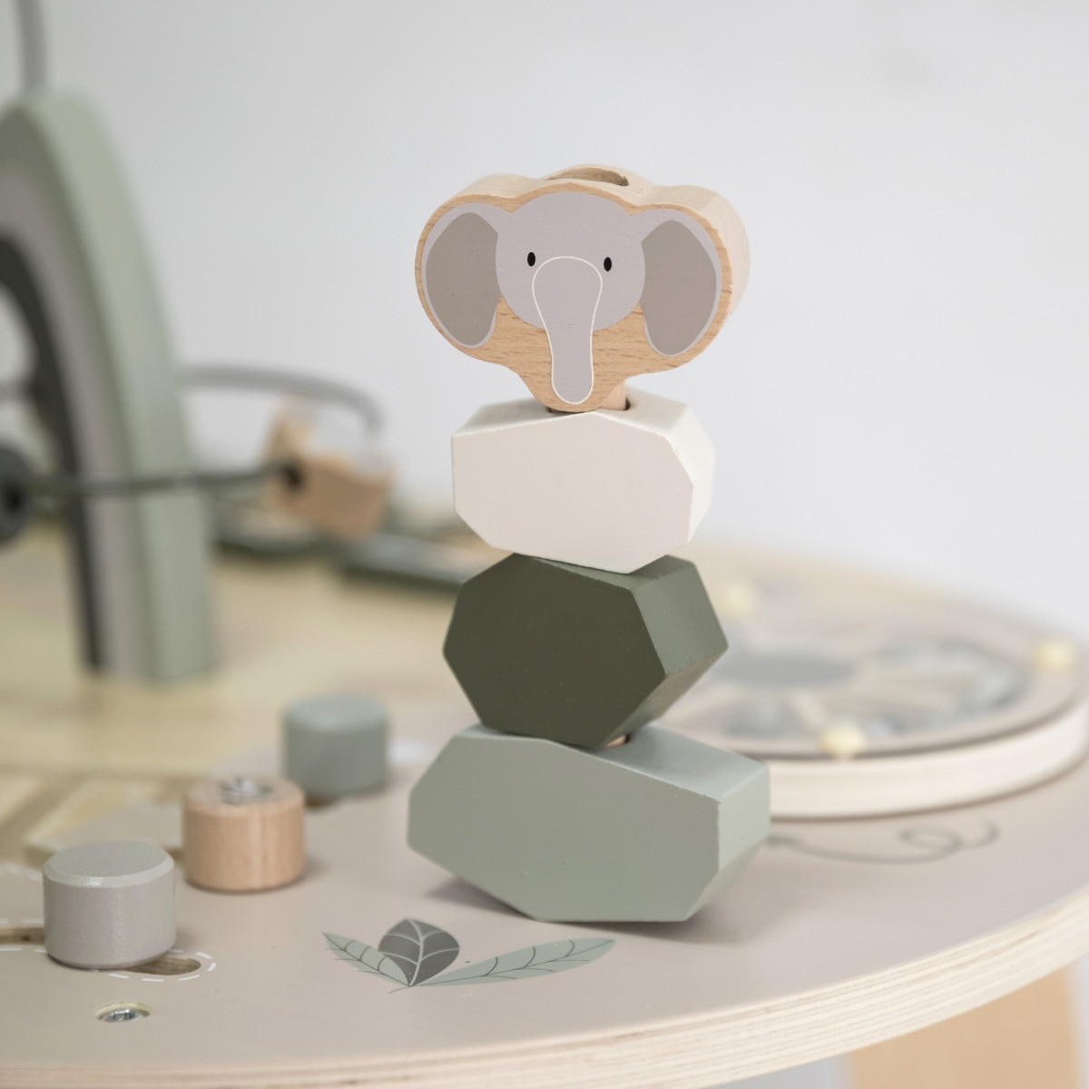 Label Label Olijfgroen Houten Activiteitentafel