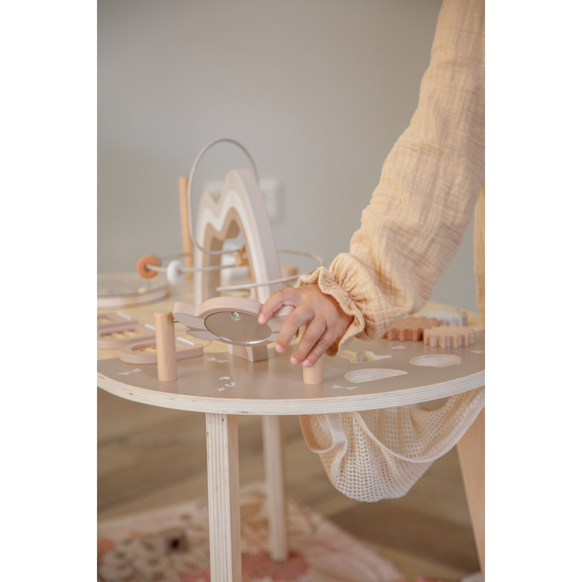 Label Label Nougat Houten Activiteitentafel