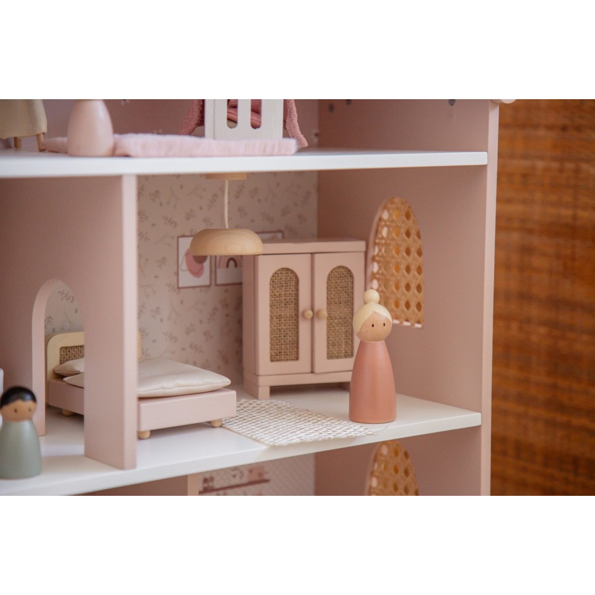 Label Label Roze Houten Poppenhuis