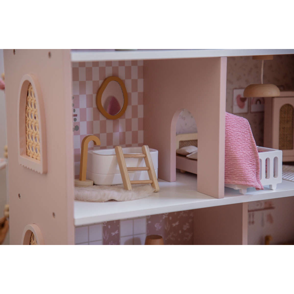 Label Label Roze Houten Poppenhuis