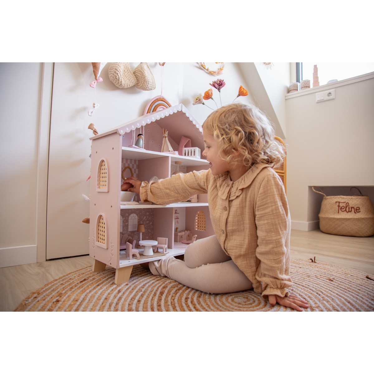 Label Label Roze Houten Poppenhuis