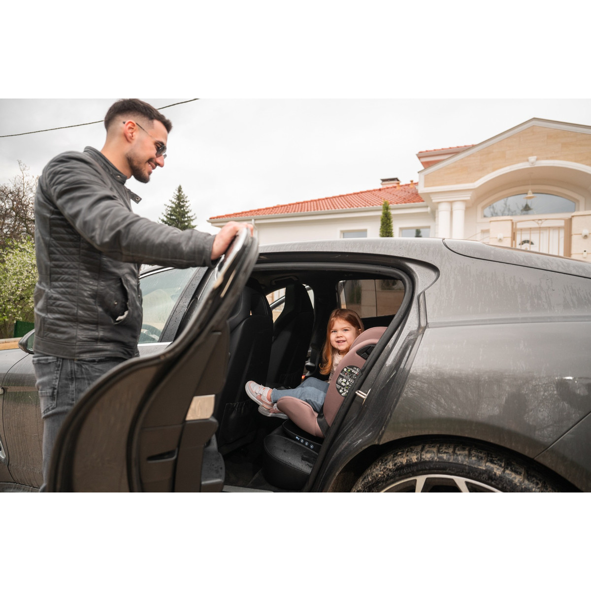 Weekendaanbieding: Lorelli Rodeo Black 40-150 cm 360° i-Size Autostoel