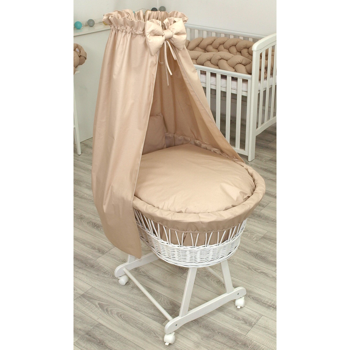 MamaLoes Rotan Wit Pure Beige Baby Wiegje