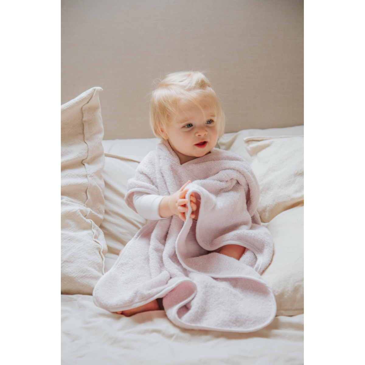 MamaLoes Beer Badstof Lila Kinder Badponcho