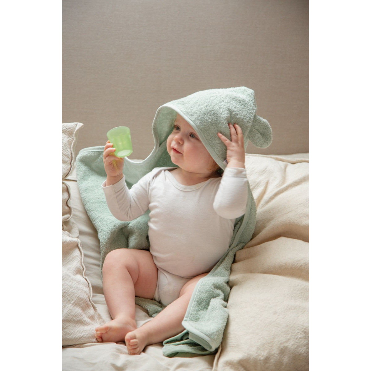 MamaLoes Beer Badstof Stone Green Badcape