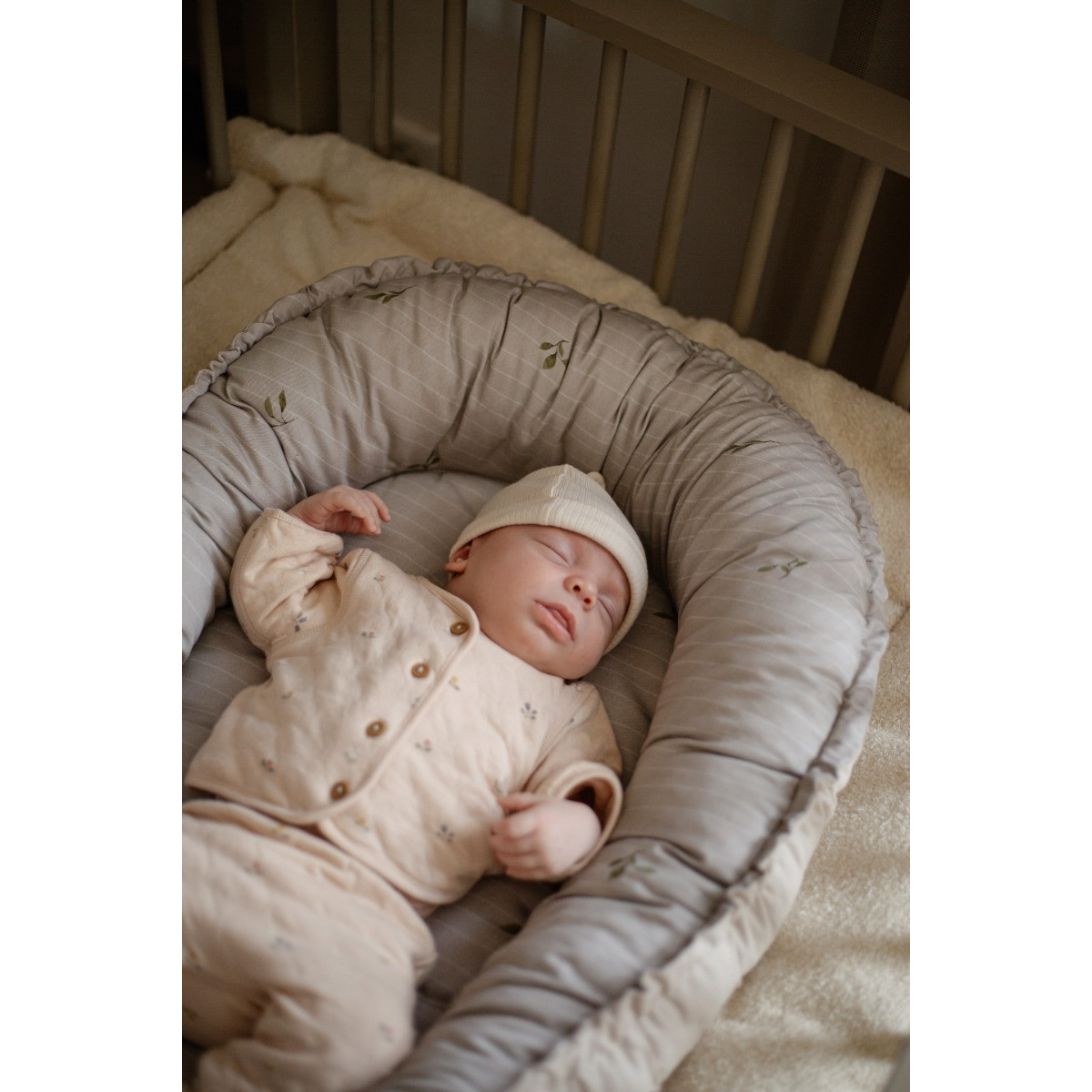 MamaLoes Blaadjes Omkeerbaar Babynest