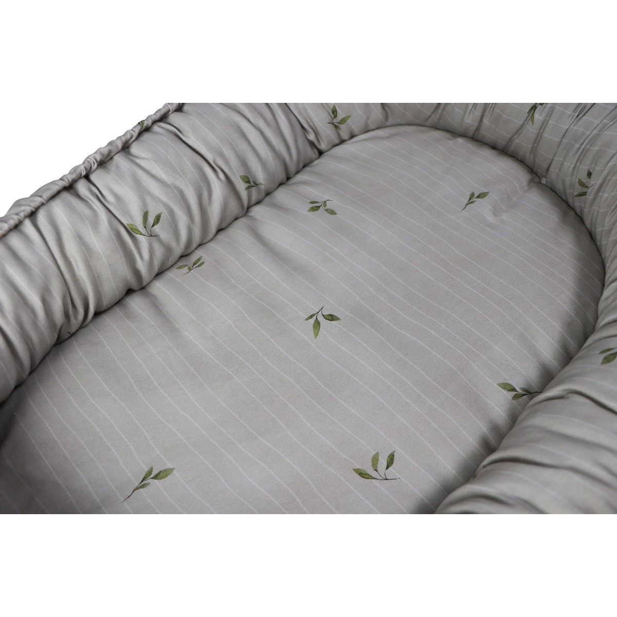 MamaLoes Blaadjes Omkeerbaar Babynest