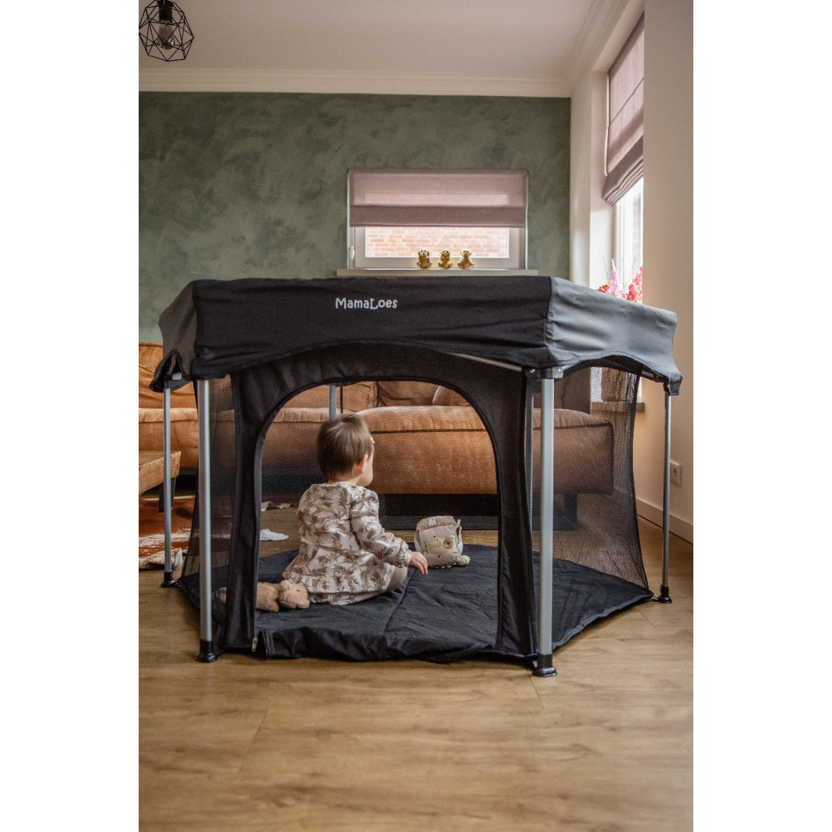 Mamaloes Boris Zwart 6-Hoekige Inklapbare Baby Box