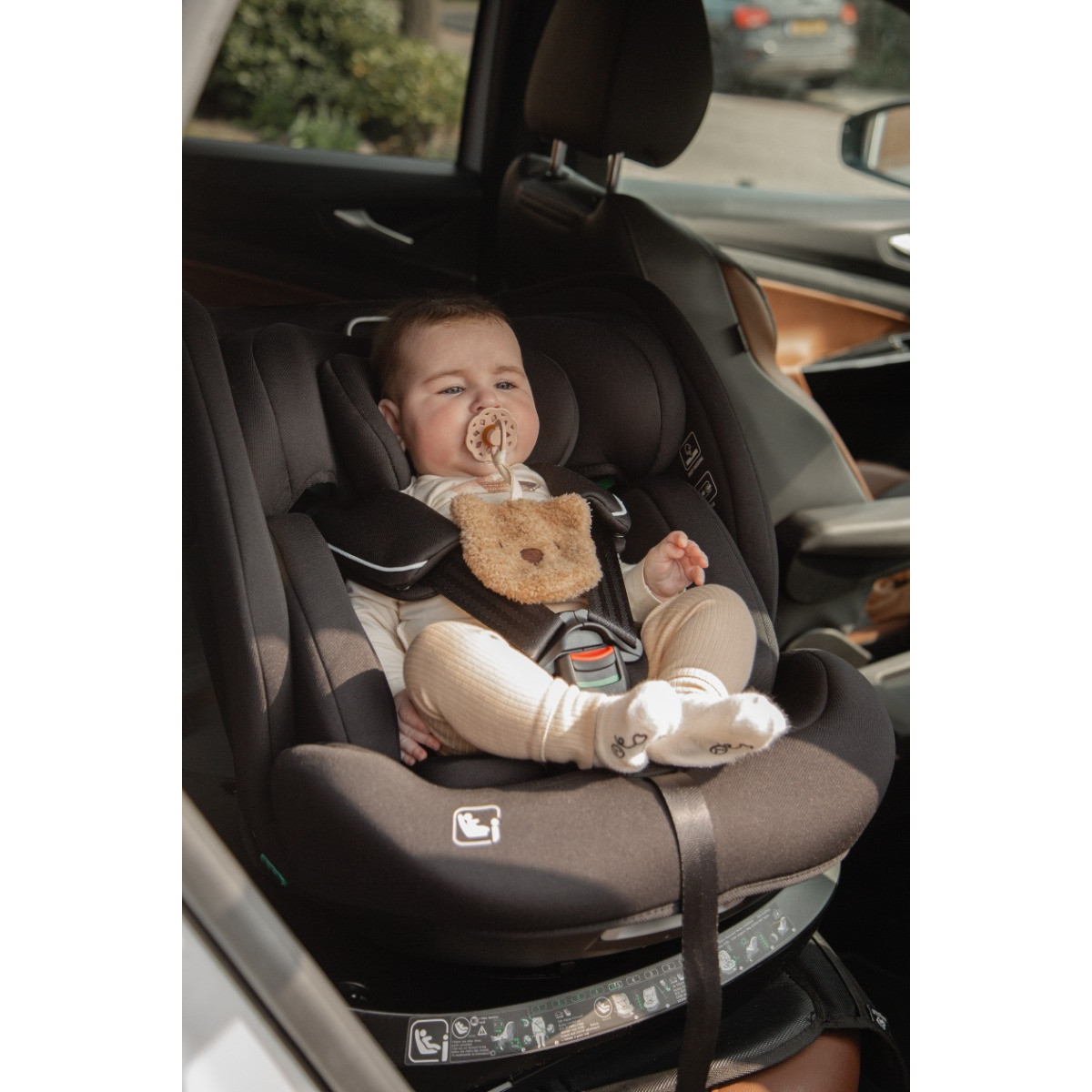 MamaLoes Dani Zwart 40-150 cm 360° i-Size Autostoel