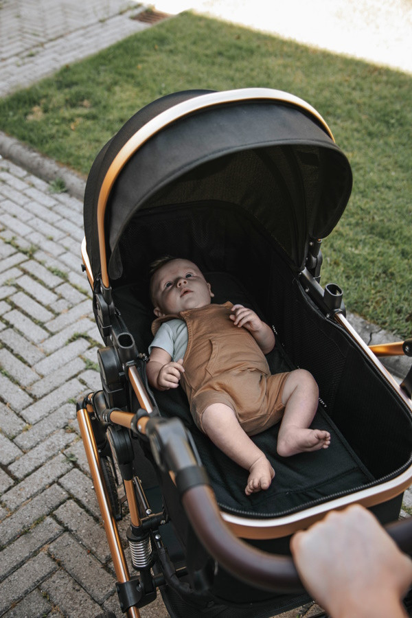 MamaLoes Marly Zwart/Antraciet 3-in-1 Combi Kinderwagen incl. Autostoel