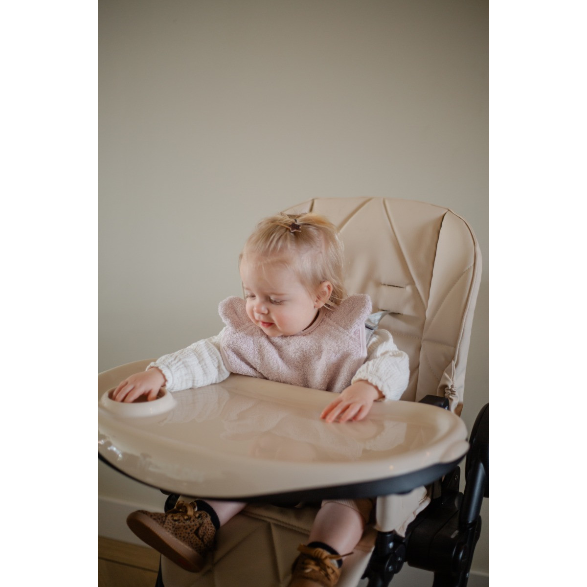 MamaLoes Mason Zwart Kinderstoel