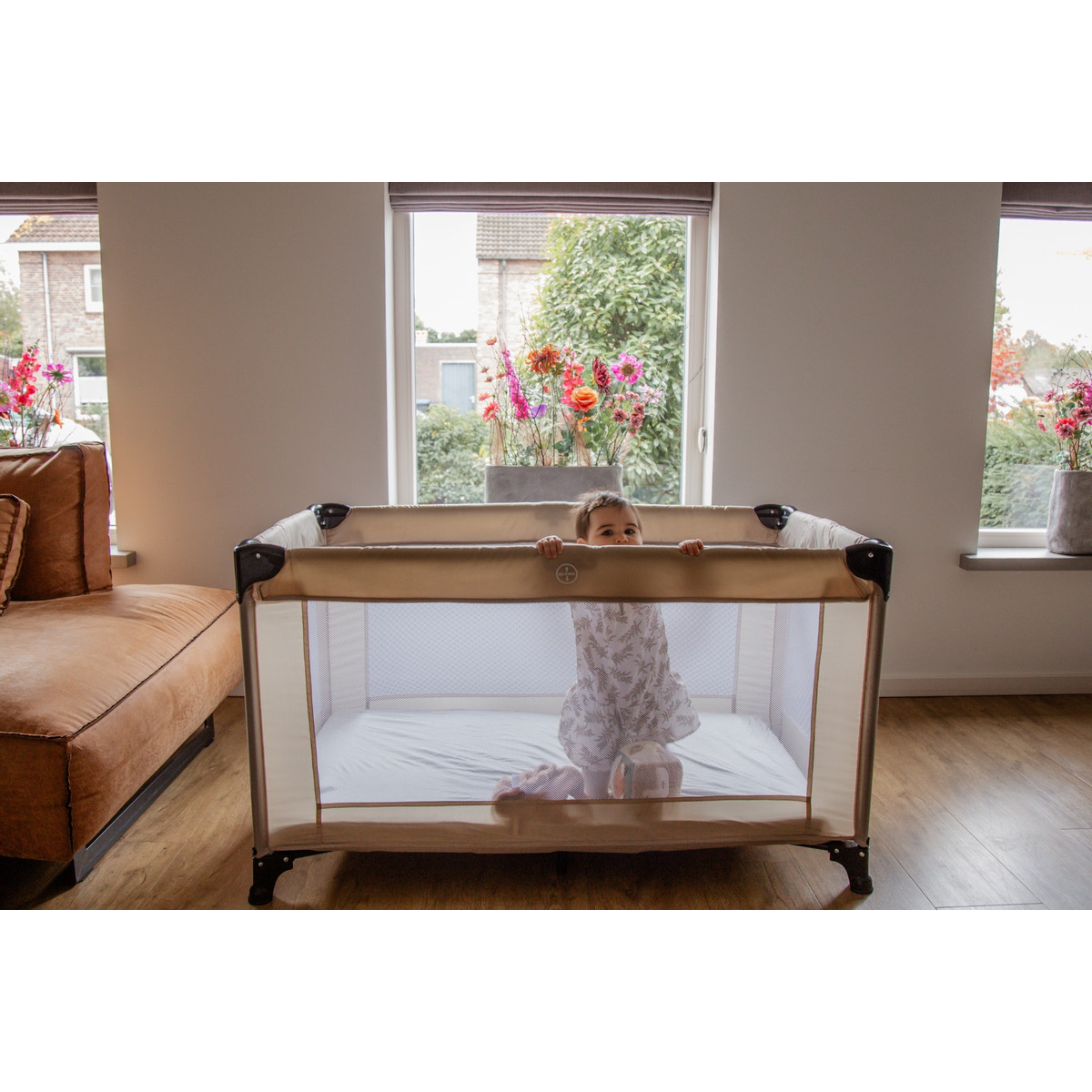 MamaLoes Soof Beige Campingbed