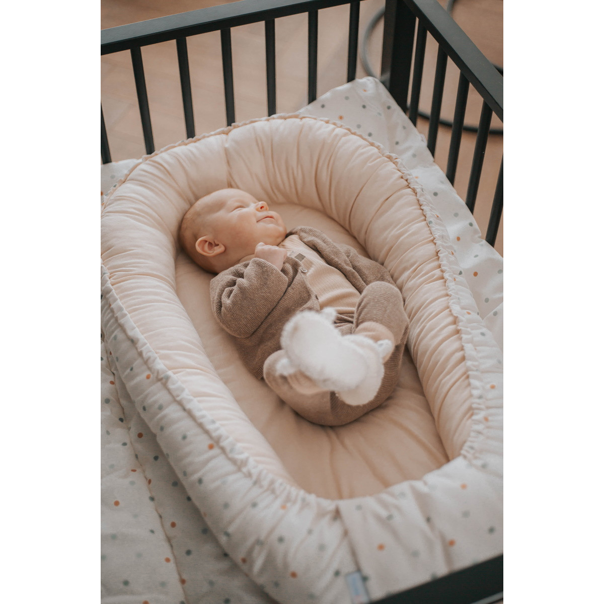 MamaLoes Stippen Omkeerbaar Babynest