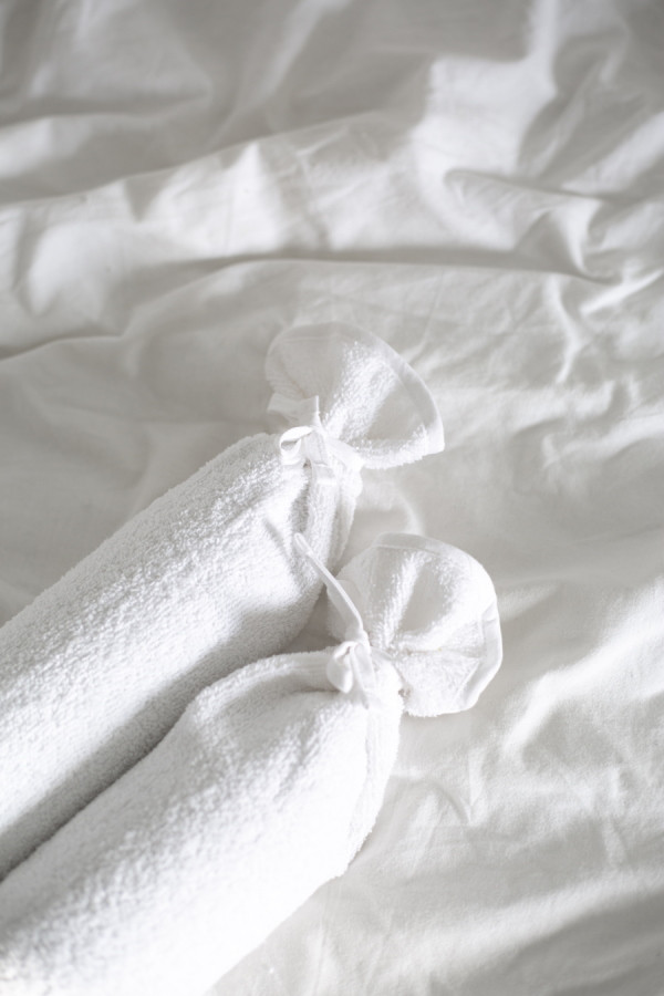 Blush & Blossom Wit Kruikenzak