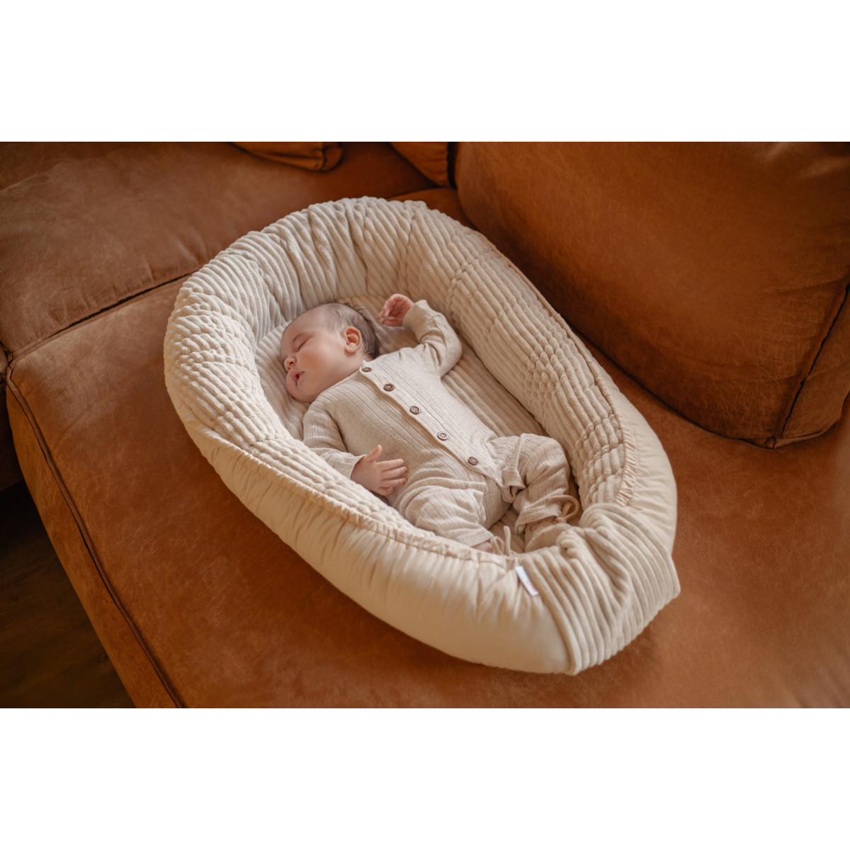 MamaLoes Velours Rib Beige Omkeerbaar Babynest