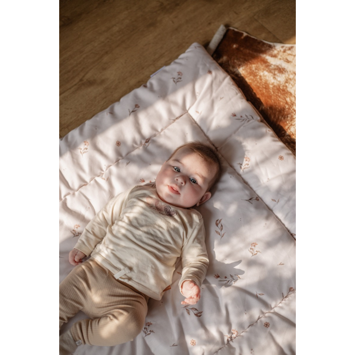 MamaLoes Vintage Bloemen 80 x 100 cm Omkeerbaar Boxkleed