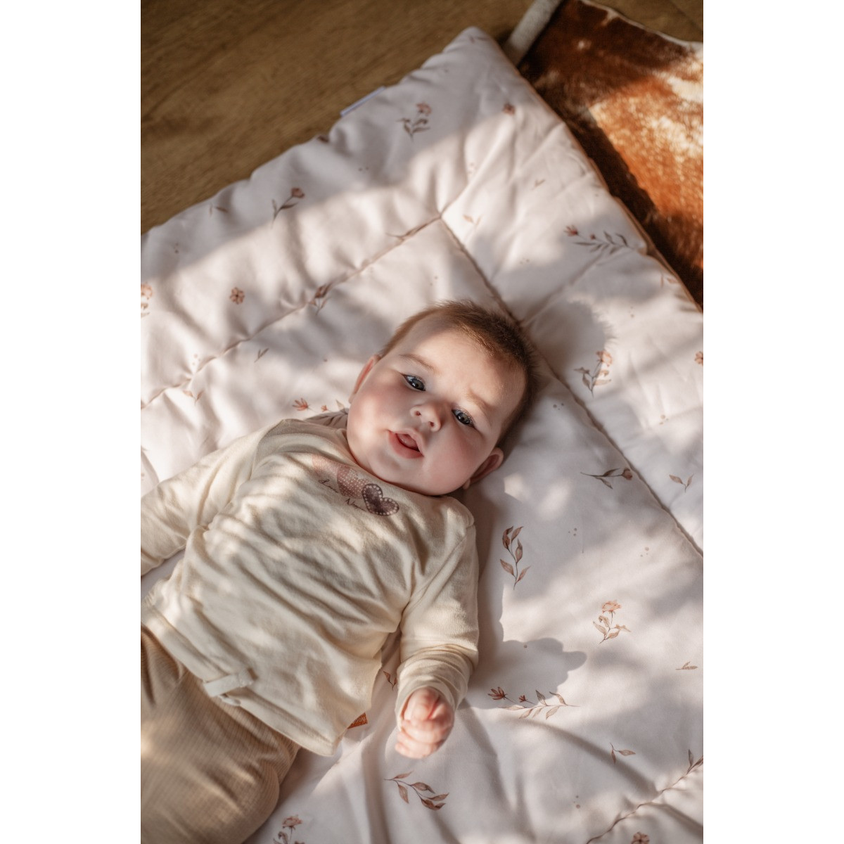 MamaLoes Vintage Bloemen 80 x 100 cm Omkeerbaar Boxkleed