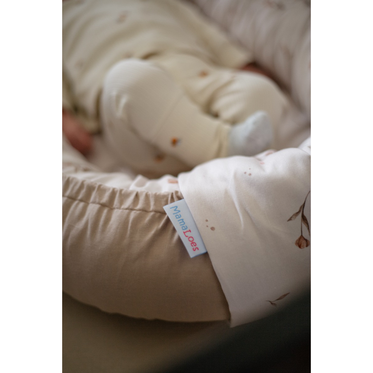 MamaLoes Vintage Bloemen Omkeerbaar Babynest