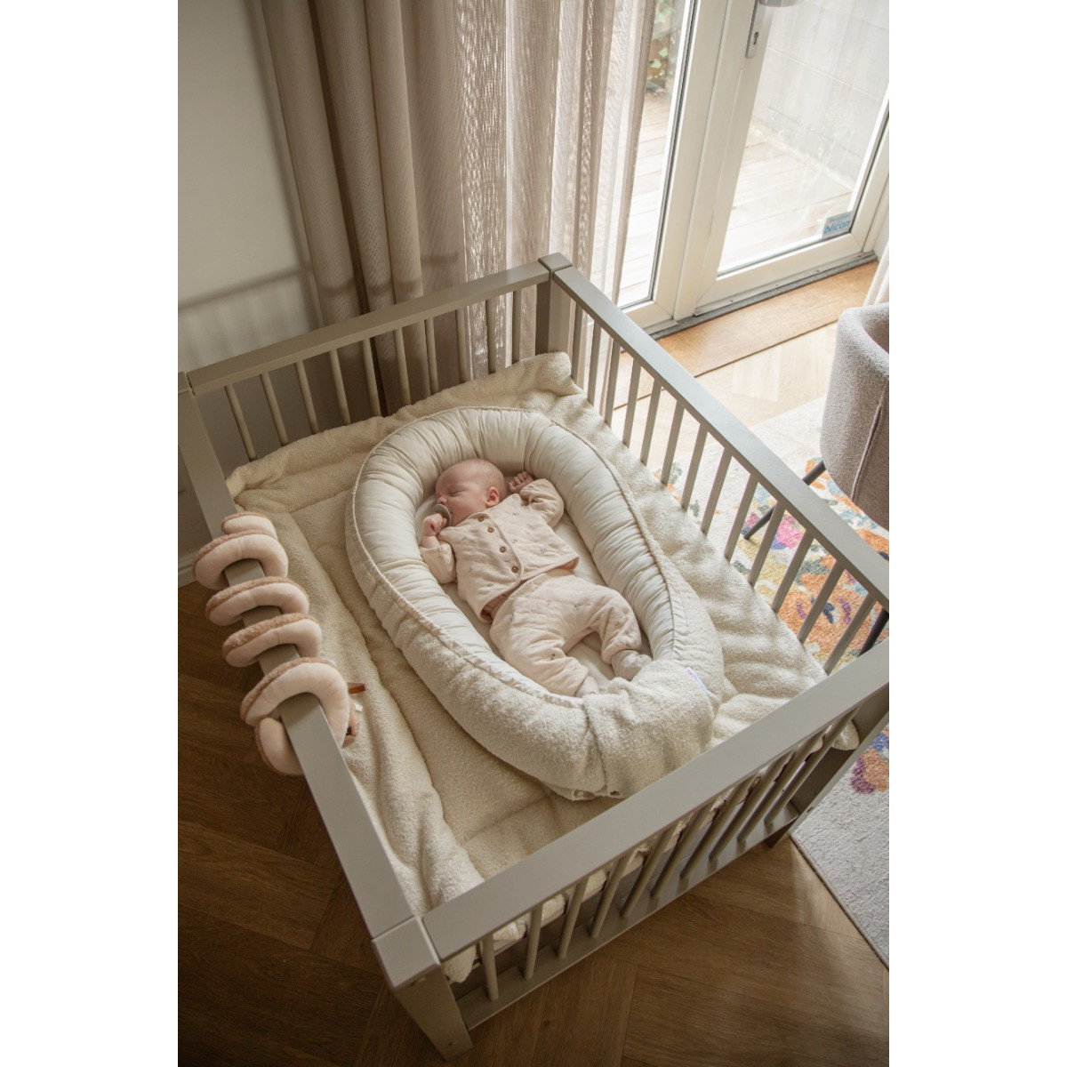 MamaLoes Teddy Boucle Naturel Omkeerbaar Babynest