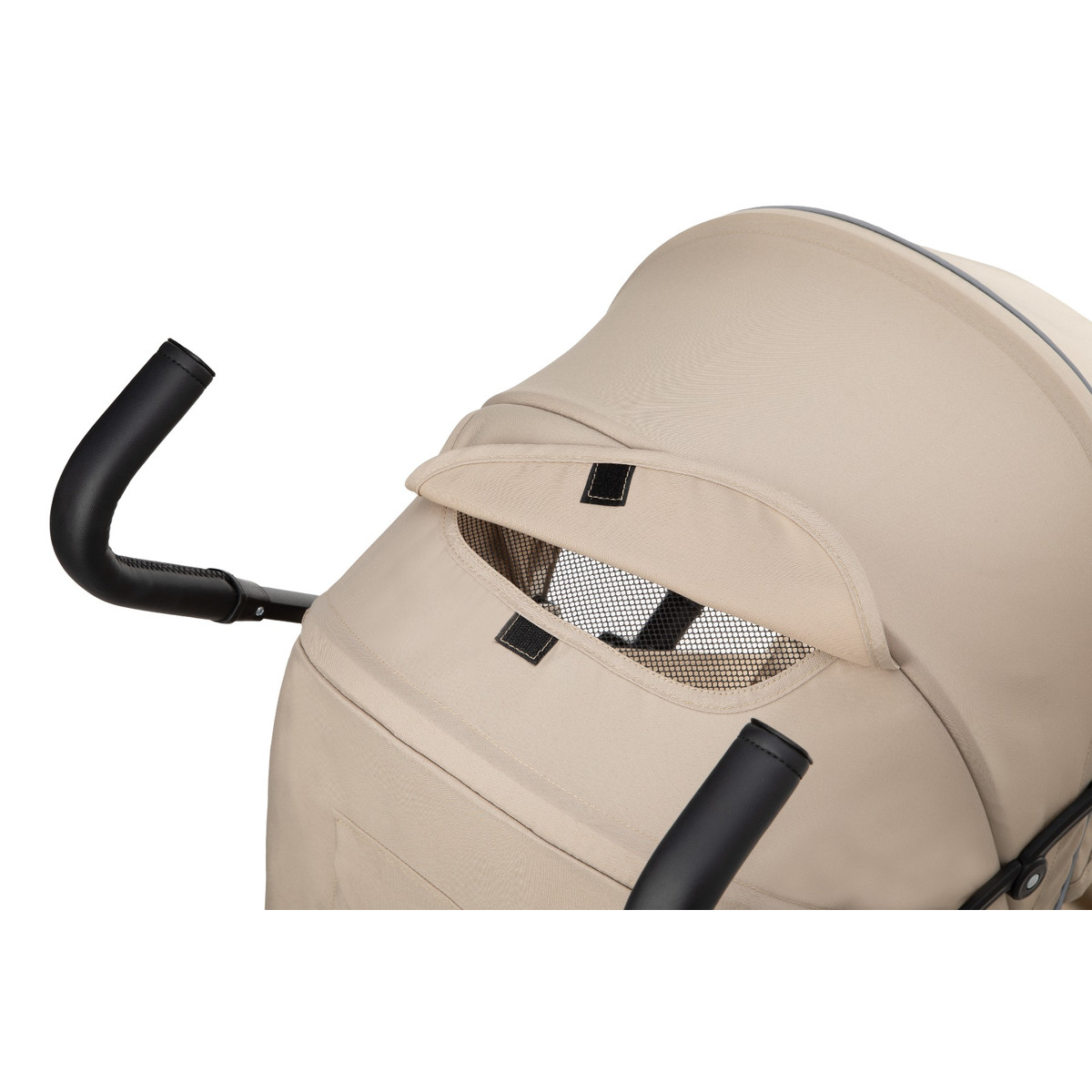 Momi Akira Beige Compacte Buggy