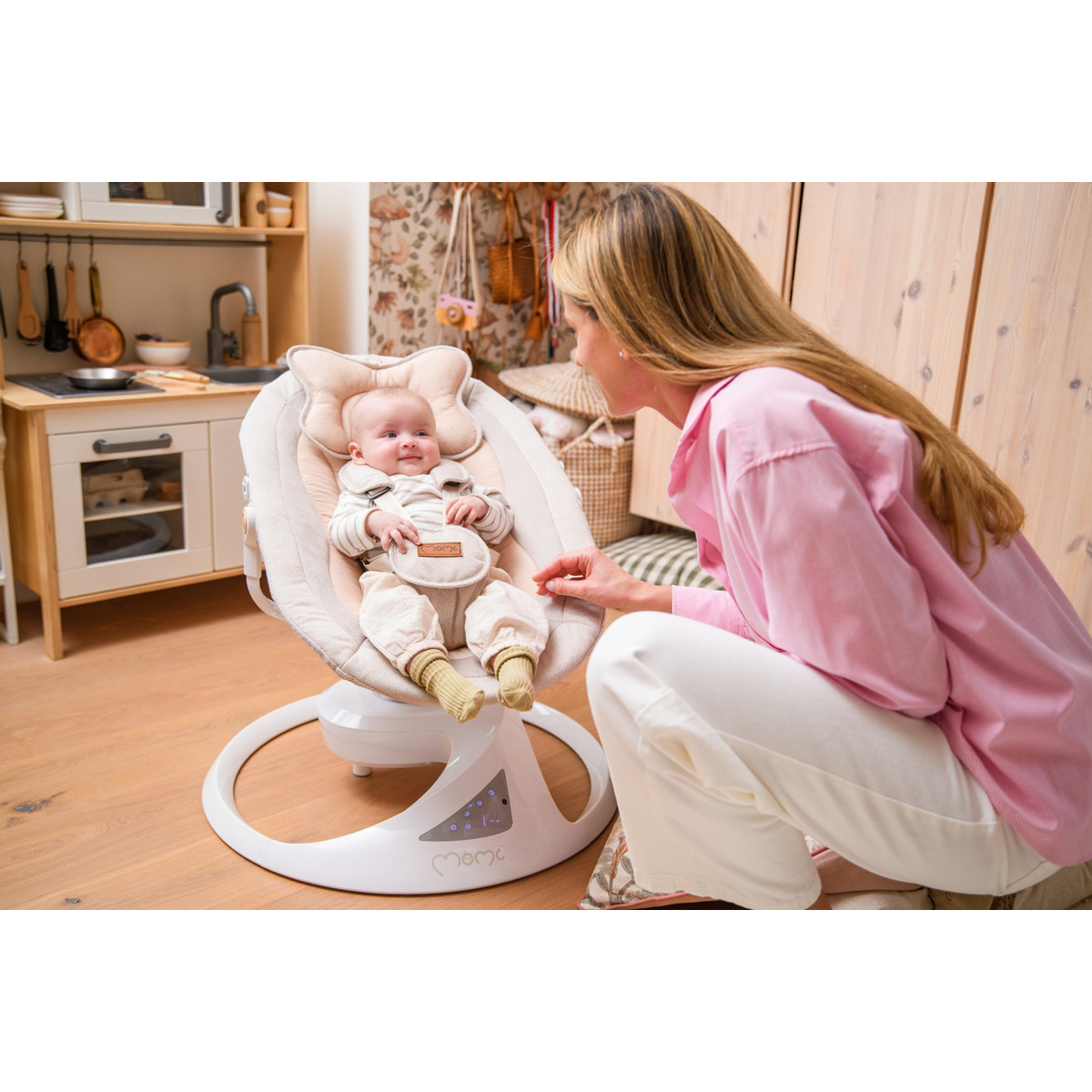 Momi Pearl Beige Elektrische Babyschommel