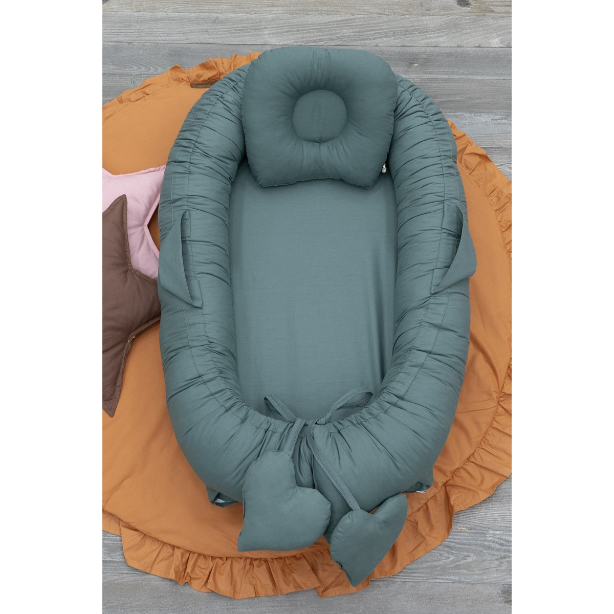 Mordesign Emerald Green Babynest met Kussen