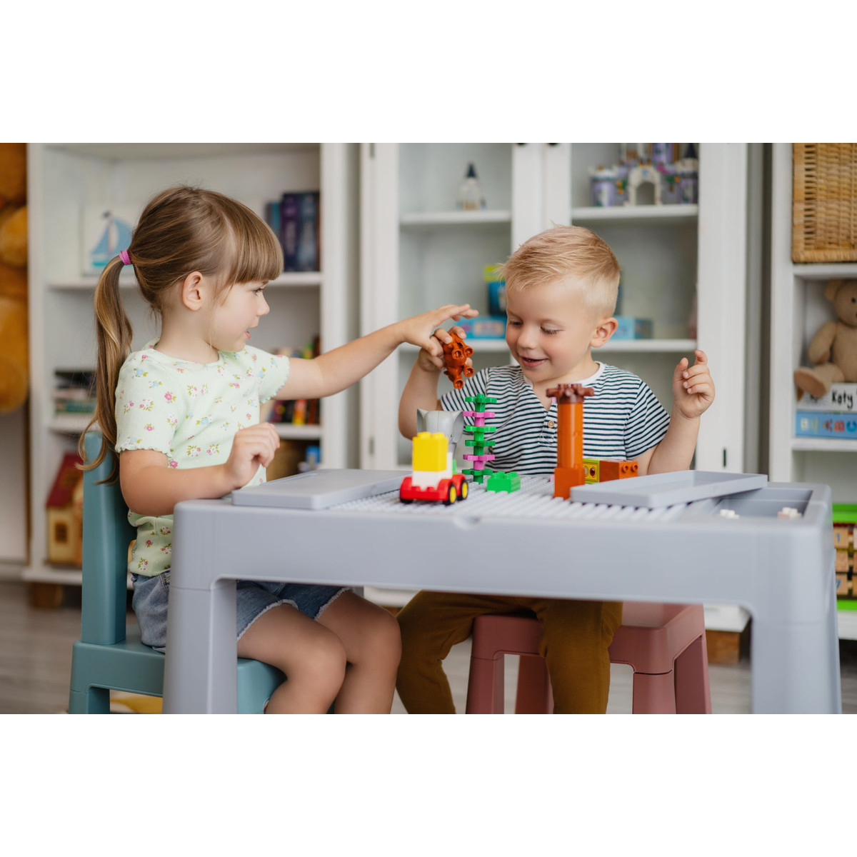 Teggi Grey/Old Rose/Turquoise Multifun 3-in-1 Tafel met 2 Stoeltjes