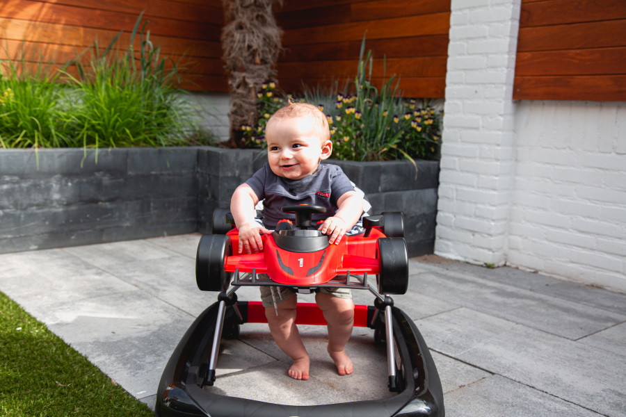 Tryco F1 Racer Black 2-in-1 Loopstoel en Loopwagen